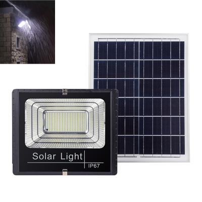 China Garden 100W 200W Super Bright Solar Street Light IP68 Waterproof Outdoor Garden Yard LED Solar Flood Light for sale