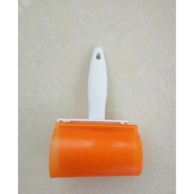 China HQ0050E Washable Manual T Shape PP Material Manual Style And Cloth Sticky Fiber Roller Brush Remover for sale