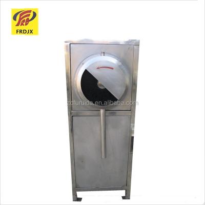 China POULTRY rabbit slaughtering equipment and rabbit neck blood cleaning equipment for sale