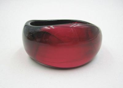 China Promotional Elegant Resin Jewelry Molds Bangle Bracelet Red Black Mixed for sale