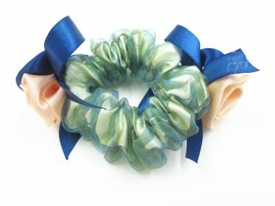 中国 茶色がかった鋼色ピンクのローズのかわいい毛の Scrunchies 韓国様式の子馬のホールダー 販売のため