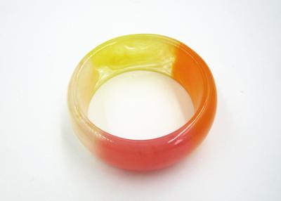 China Four Inject Color Mixed Resin Bangle Bracelet Women Jewelry Antique for sale