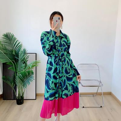 China OEM Viable Custom High Quality Fashion Touch Front Long Sleeves Maxi Long Dress Casual Animal Apparel For Women for sale