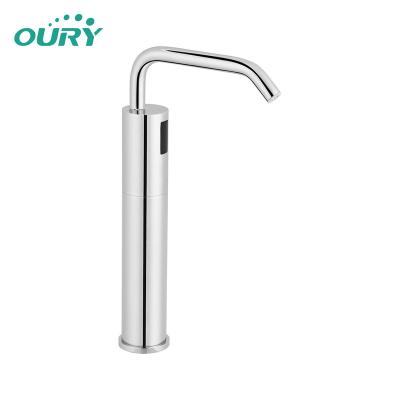 China Foam Soap Dispenser Automatic Soap/Sanitizer Dispensers Table Top Sense Induction Soap Dispenser 500Ml/1000Ml for sale