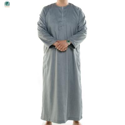 China Rayon 2021 Arabian material thobes dubai muslim men's clothing men winter hooded arab islamic middle east thobe for sale