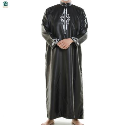 China New Wholesale Polyester Cotton And Jacquard Turkish Dubai Abaya Canvas Men Modern Hijab Islamic Clothing for sale