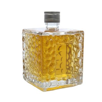 China Hot Selling Glass Beverage Square Good Quality Liquor Bottles 500Ml For Whiskey Vodka for sale