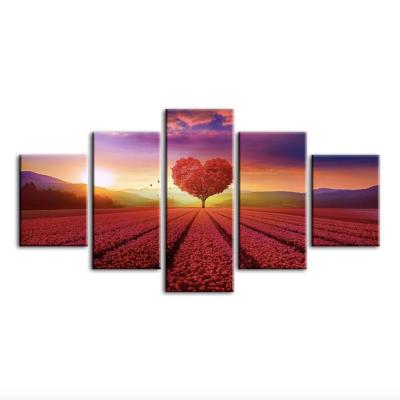 China Modern Red 5 Panel Love Heart Shape Tree Sunrise Landscape Photo Canvas Print For Wedding Decoration for sale