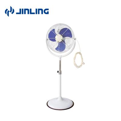 China 220V 120V Metal Fog Pedestal Fan With Certification High Velocity for sale