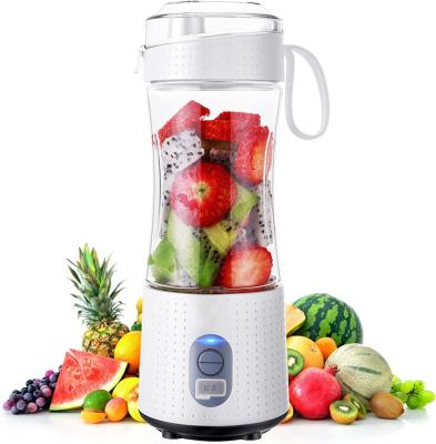 China Hot Selling Car Wildberries USB Electric Blender for Smoothies Shakes Fresh Juices for sale