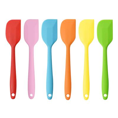 China 11 Inch Non-Sustainable Stick Kitchen Food Grade Silicone Cake Baking Spatula for sale