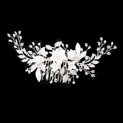 China Crystal Rhinestone Factory Price Handmade Bride Headpiece Hair Comb Wedding Accessories Rhinestone Crystal Bridal Comb for sale