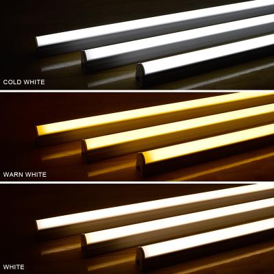 China Desktop high lumen tube light 0.3M 0.6M 0.9M 1M 1.2M T5 led tube light ceiling pendant led linear light for sale