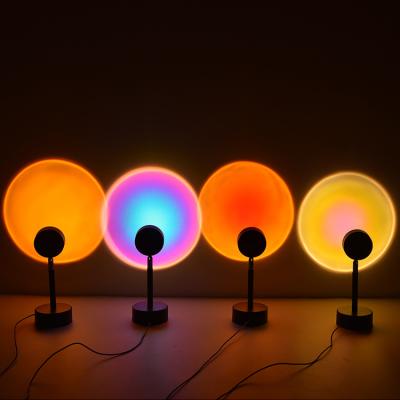 China Lighting Functions Sunset Rainbow Projector Lamp Atmosphere Night Light Lamp Romantic Mood Visual Lighting Sunset Projection Light for sale