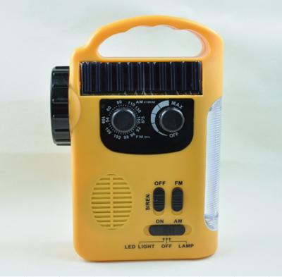 China RD339 Solar Dynamo Powered AM FM Radio with 5 LEDs Flashlight 8 LEDs Emergency Lamp For Outdoor Activities for sale