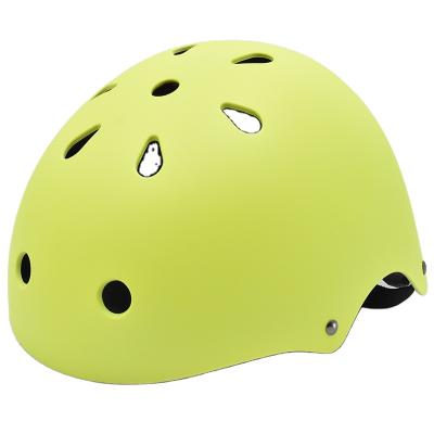 China Strong Custom High Quality Adult Skateboard Scooter Skating Children Bicycle Balance Bike Helmet for sale