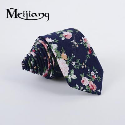 China FOR MEN'S CLOTHING factory direct fancy custom skinny floral men's tie with pink roses print for sale