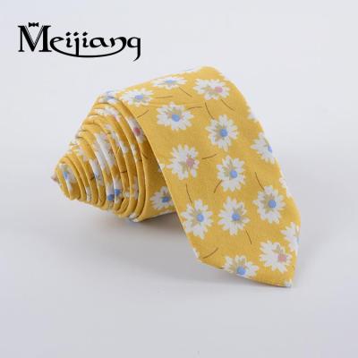 China FOR MEN'S CLOTHING China manufacturer excellent flower stocklot colorful tie color yellow for sale