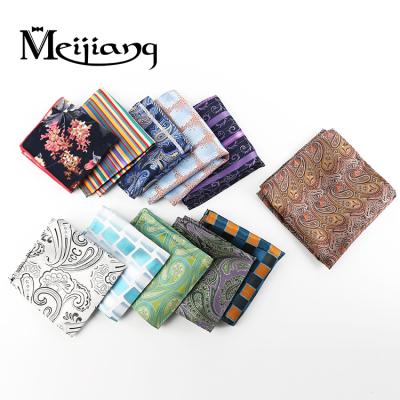 China Stylish New Arrival Colored Jacquard Custom Mens Silk Pocket Square for sale