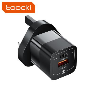 China For Mobile Phone/Laptop/Tablet/Earphone Toocki Customized PD Type Charger 33W Quick C Charger Dual c Charger With Packing For Mobile Phone for sale