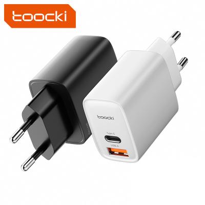 China Portable Type-c Fast Charging Charger For Mobile Phone/Laptop/Tablet/Palladium 33w Quality Toocki Earphones Nice Adapter For Mobile Phone for sale