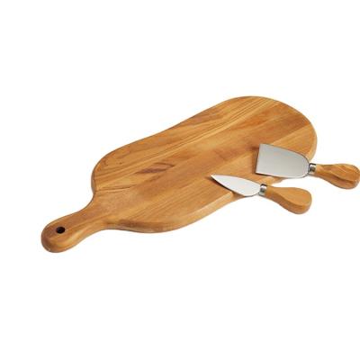 China Sustainable Natural Olive Wood Cheese Serving Chopping Cutting Board Set with 2 Cheese Knives for sale