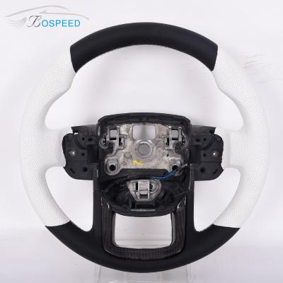 China Kohlenstoff-Faser-weiße lederne Strecken-Rover Sport Steering Wheel Geometric-Kundenbezogenheit zu verkaufen