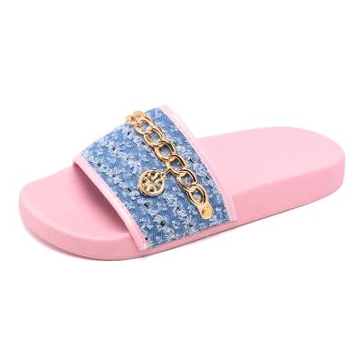 China Fashion Trend 2023 summer new indoor bathroom non-slip slippers PVC soft sole flat slippers beach waterproof non-slip slippers for sale