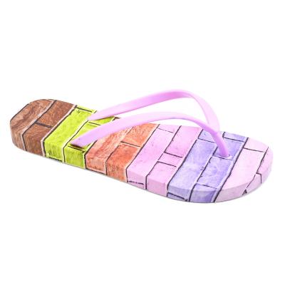 China Fashion Trend 2023 summer new women's indoor and outdoor color wholesale customization pvc leisure beach lovers Flip-flops for sale