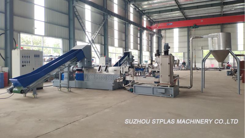 Verified China supplier - SUZHOU STPLAS MACHINERY CO.,LTD