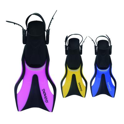 China Short Swimming Spearfishing Fins Swimming Diving Diving Fin Swim Snorkel Adult Silicone Training Fins for sale