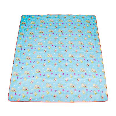 China OEM Outdoor Camping Hike Travel White Blue Logo Cartoon Begie Green Red Out Of Door Water Resistant Beach Mat White Picnic Blanket With Handle for sale