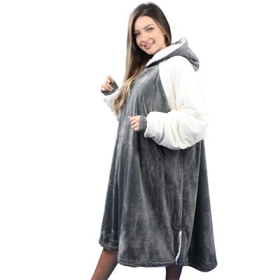 China Custom Giant Design Blankets Pocket Sherpa Women's Hooded Blankets Oversized Sweatshirt Men's Hooded Blanket for sale