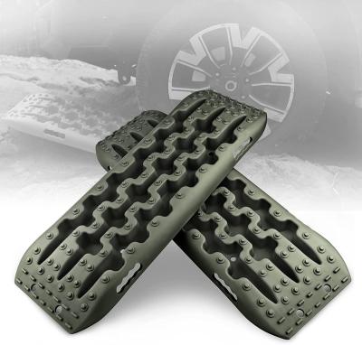 China Automotive Parts Recovery Tracks For Recovery Traction Panel Car Snow Tire Grip Traction Mat Car Trapped Auto Accessories for sale