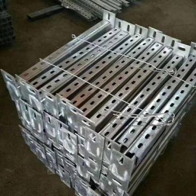 China Steel Structure Platform Hot-dipped Galvanized Structure Steel, Q235 Industrial Light Steel Structure For Warehouse And Workshop for sale