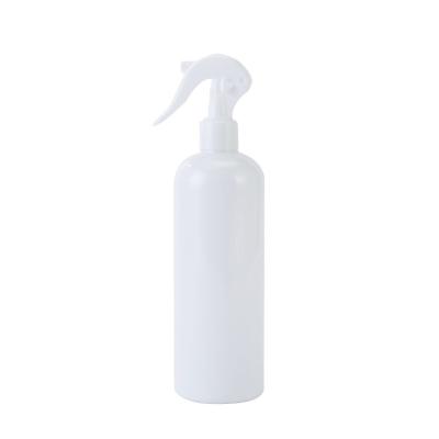 China Cosmetic Container 150ml Plastic Spray Bottle Custom Empty Refillable Mist Liquid for sale