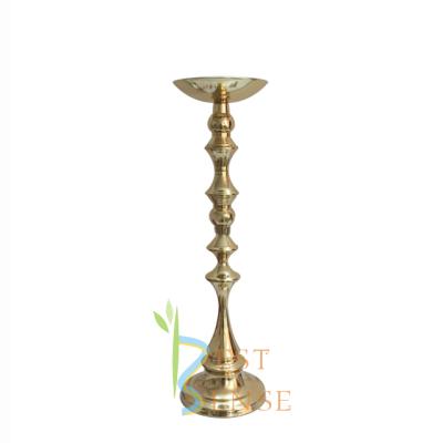 China Iron Gold Centerpiece Holder Metal Candle Holder for sale