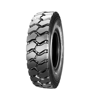 China Malaysia Rubber Truck Tire 295/80R22.5 Heavy Pit Tire Radial Pattern for sale