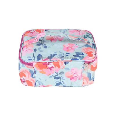 China Custom Fashion Stored Boutique Manufacturers Portable Gift Travel Cosmetic Bag for sale