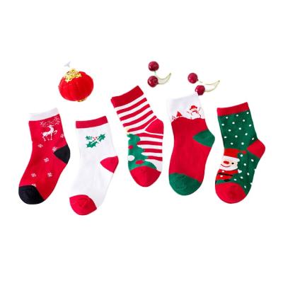 China Colorful QUICK DRY Children's Christmas Gifts Knocks Autumn And Winter New Cartoon Baby Cotton Knocks Kids Tube Socks for sale