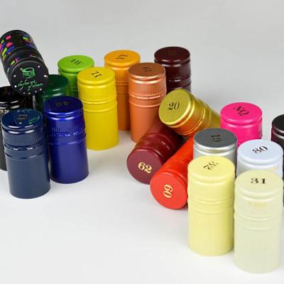 China Non Spill Different Color Aluminum Screw Caps With PE Liner For Wine Bottle for sale