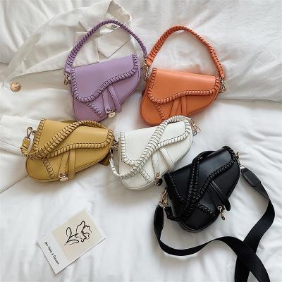 China 2pcs Sets New Fashionable Saddle Clips Luxury Handbag Ladies Famous Girls Messenger Handbags For Young Woman for sale