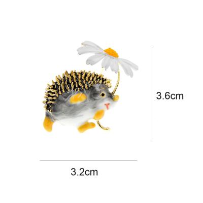 China Popular Drip Oil Painting Small Daisy Hedgehog Corsage Animal Badge Pin Multicolor Optional for sale