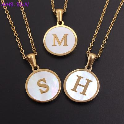 China Hot Selling Fashion Round Shell 26 English Alphabet Stainless Steel Gold Alphabet Pendant Necklace for sale