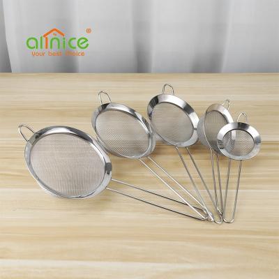 China SS201 Stocked Kitchen Utensils Fine Mesh Strainer Sifter Strainer Colander With Long Handle for sale