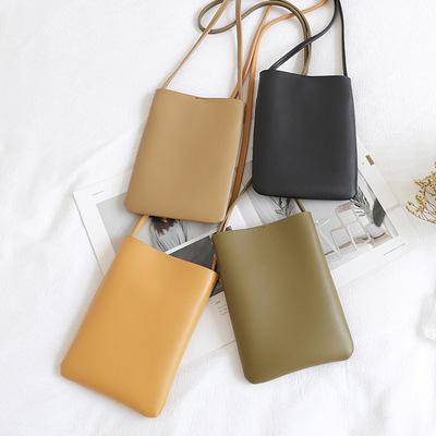 China Anti-fall Ladies Handbags Women Shoulder Passport Mobile Phone Plain Color Wallet Card Holder Mini Messenger Neck Belt Bag For Women Men for sale