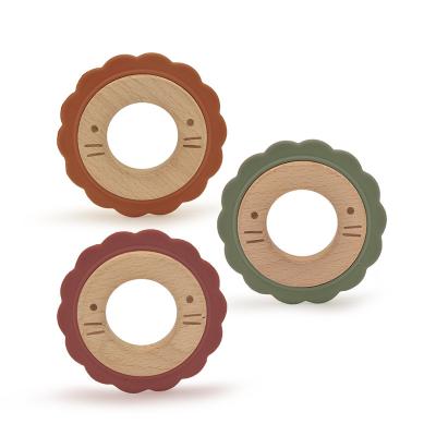 Chine L'anneau en bois naturel FSC de Teether de silicone de CPSIA Nuby a adapté aux besoins du client à vendre