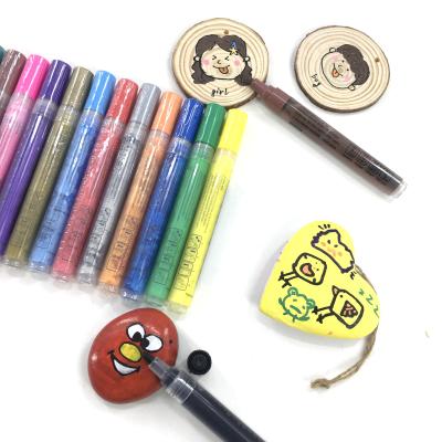 China Extra-Fine Nylon Paper Tips Paint Markers Paint Pens Acrylic Markers Set For Rock, Glass, Stone Decoration for sale