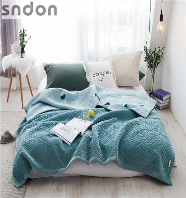 China Korean Custom Color Anti-pilling Baby Blanket Super Soft For Winter for sale