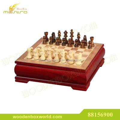 China Real Cherry Wood Luxury Chess Set with Wooden Cutting Pawns for sale